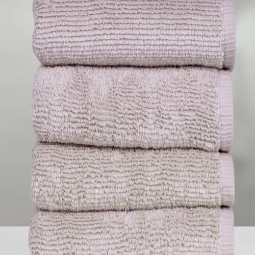 550x785-3.jpg Unyqoos® Set van vier luxe handdoeken van Turks katoen, extra absorberend en zacht