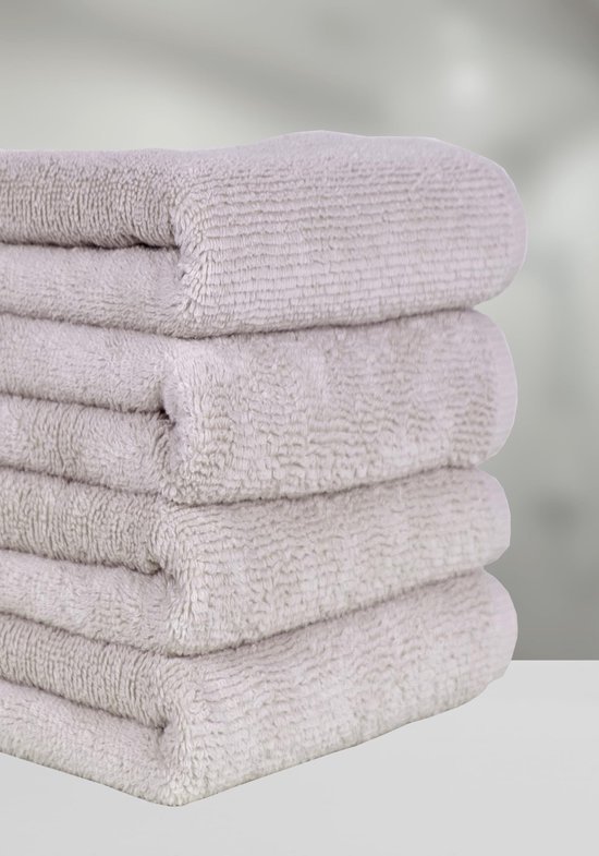 550x785-4.jpg Unyqoos® Set van vier luxe handdoeken van Turks katoen, extra absorberend en zacht