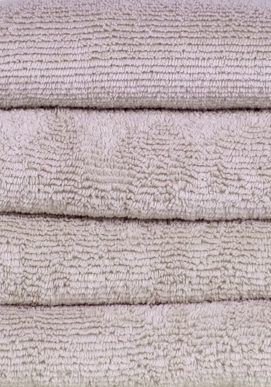 550x785-5.jpg Unyqoos® Set van vier luxe handdoeken van Turks katoen, extra absorberend en zacht