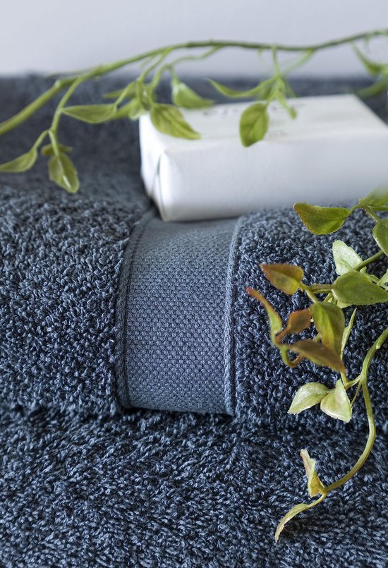 Unyqoos ® Extra Zachte Luxe Douchehanddoeken Set van 2, Hoogwaardige Kwaliteit en Sneldrogend Comfort