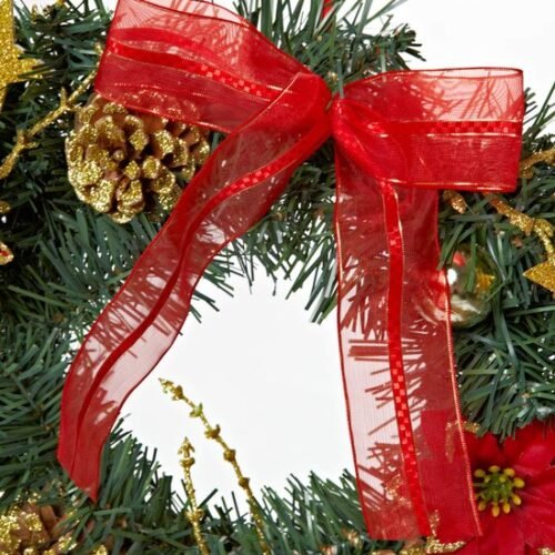 550x825-103.jpg Unyqoos® Sfeervolle Kerstkrans met Dennentakken en Gouden Accenten voor Huisdecoratie