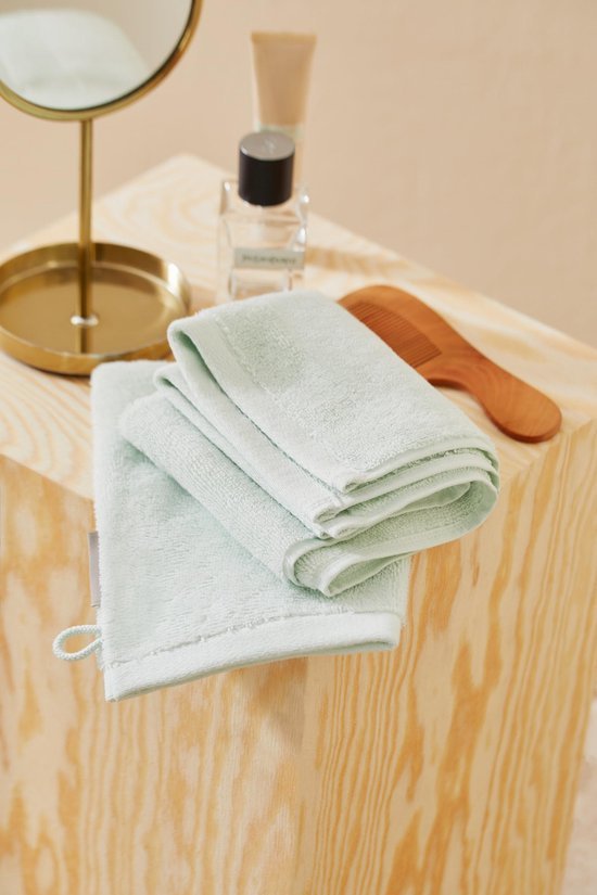 550x825-145.jpg Unyqoos® Set van 2 Luxe Katoenen Handdoeken 50 x 90 cm Voor Badkamer en Reizen