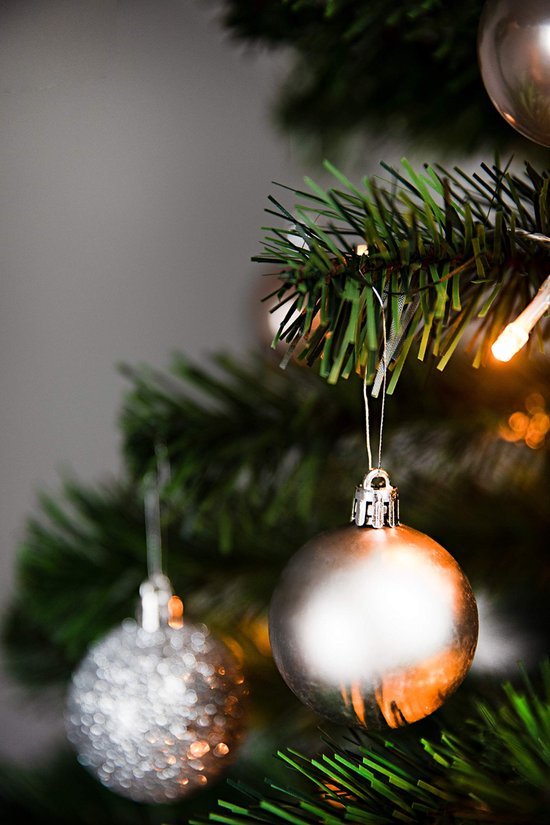 Unyqoos® 30-delige set kerstboomversiering met kunststof ballen in diverse kleuren