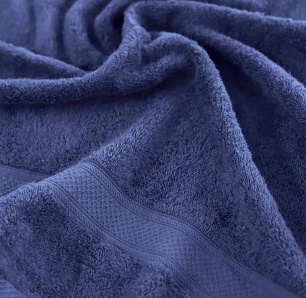 Unyqoos ® Set van 4 Luxe Handdoeken van Hoge Kwaliteit - 100% Zuivere Katoen, Zacht en