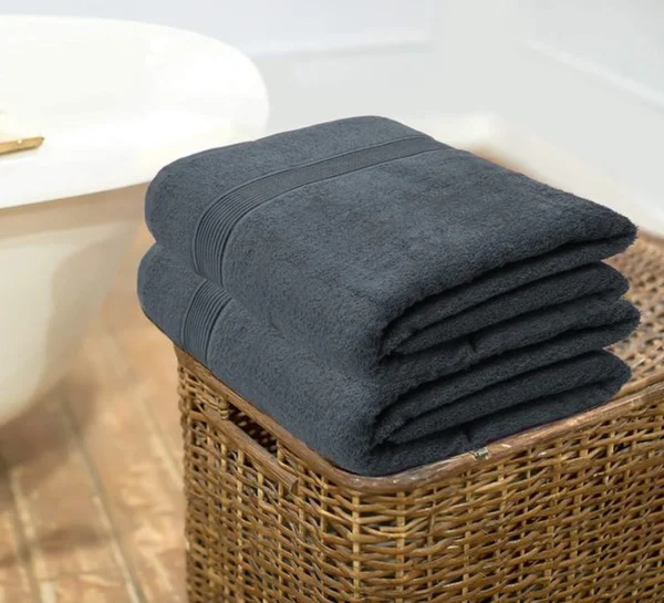 Unyqoos® Zachte en Luxe Set van Twee Extra Grote Badhanddoeken met Sneldrogende Eigenschappen