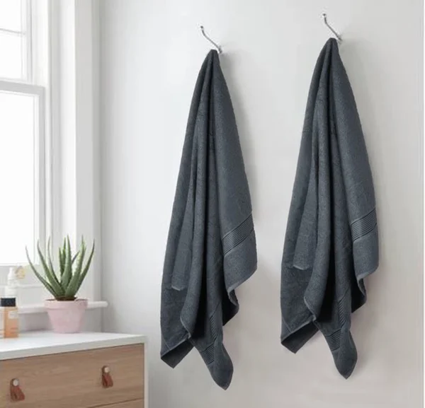 Unyqoos® Zachte en Luxe Set van Twee Extra Grote Badhanddoeken met Sneldrogende Eigenschappen