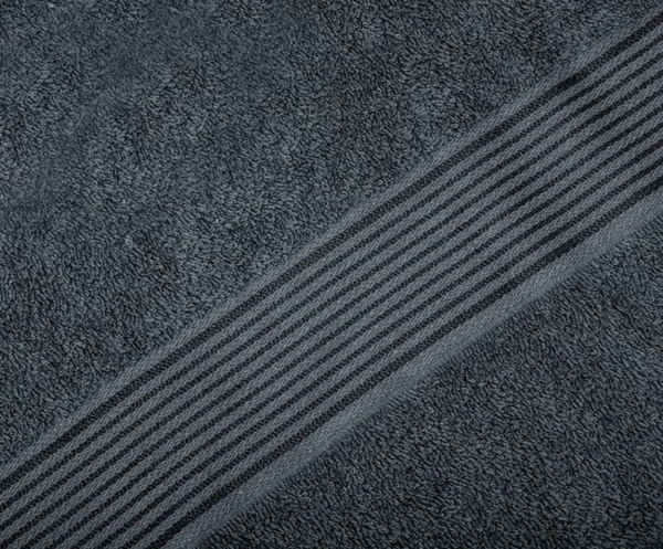 Unyqoos® Zachte en Luxe Set van Twee Extra Grote Badhanddoeken met Sneldrogende Eigenschappen