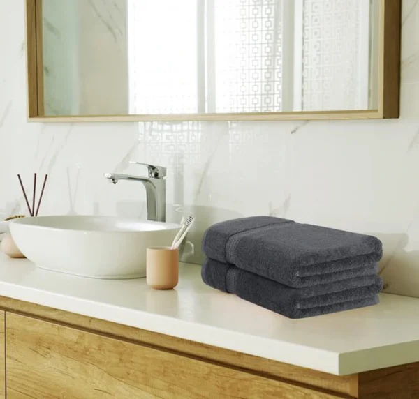 P-87213230054744-20260405181138.webp Unyqoos® Luxueuze 8-delige Set van Zachte Katoenen Douchehanddoeken voor Optimale Comfortervaring