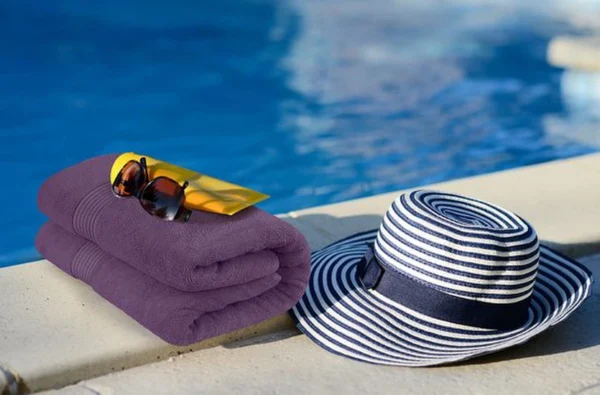 P-87213230082914-20260405180919.webp Unyqoos® Extra Grote Luxe Badhanddoeken Set van 2 - Hoogwaardige Katoenen Saunahanddoeken met Ophanghaakjes