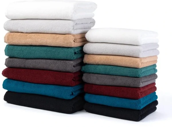 Unyqoos® Exclusieve Set van 2 Luxe Douchehanddoeken in Oceaansblauw en Turquoise, 100% Katoen, Hoog Absorberend Vermogen