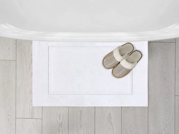 Unyqoos® Set van 2 Luxe Douchematten in Saliegroen van Zacht Katoen, 53,3 x 86,4 cm
