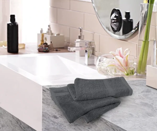 P-87213230154662-20260405181224.webp Unyqoos ® Luxueuze Zachte Katoenen Handdoekenset voor Badkamercomfort, 6 Stuks, 41 x 71 cm, Grijs