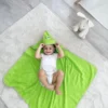 Unyqoos ® Groene Baby Handdoek met Capuchon, 100x100 cm, Zacht en Absorberend Katoen