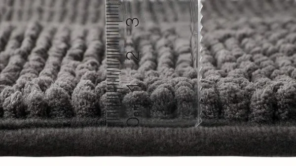 Unyqoos® Superzachte Chenille Badmat met Antislip en Geschikt voor Vloerverwarming, 50 x 80 cm, Antraciet