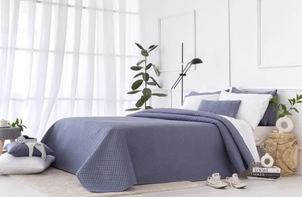 Unyqoos® Veelzijdige Luxe Steppdeken met Stijlvol Piqué-Motief voor Alle Seizoenen, Extra Zachte Microvezel