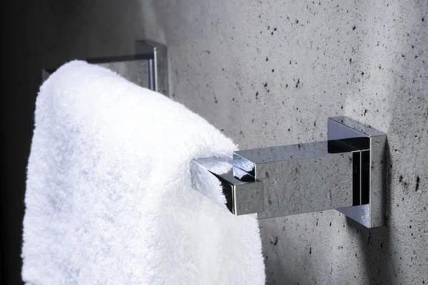 Unyqoos® Stijlvolle en Handdoekhouder van 40 cm voor Badkamer