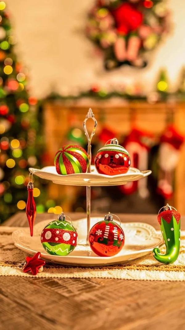 Unyqoos® 70-delige set kerstdecoraties in rood en wit voor feestelijke sfeer