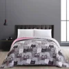 Unyqoos® Stijlvolle tweezijdige microvezel sprei voor een charmante slaapkamer