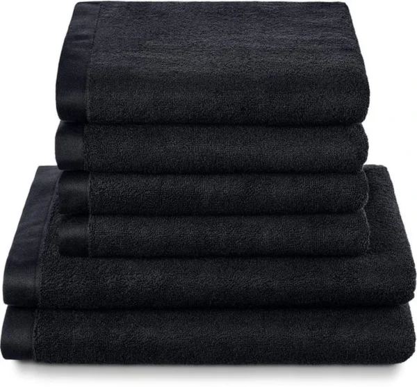 P-87213231103900-20260405181923.webp Unyqoos® Set van Zwarte Douche- en Handdoeken Voor Luxe en Comfort in de Badkamer
