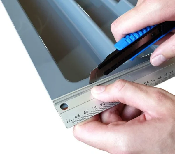 Unyqoos® Flexibele en robuuste ladeverdeler voor optimaal georganiseerde keuken of kantoor