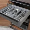 Unyqoos® Aanpasbare lade-organizer met vakverdeling voor keuken of kantoor