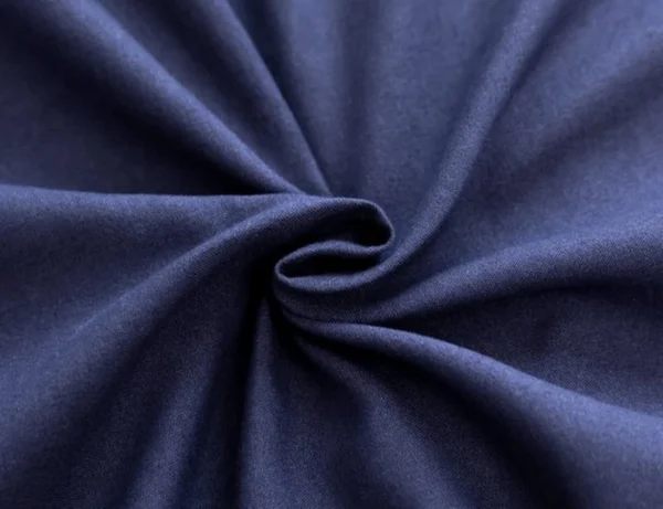 Unyqoos® Comfortabel zomerdekbedovertrek in blauw met ritssluiting voor tweepersoonsbed