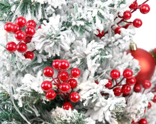P-87213232720982-20260406091847.webp Unyqoos® Set van 20 Decoratieve Rode Bessen Takken voor Kerstboom en Creatief Handwerk