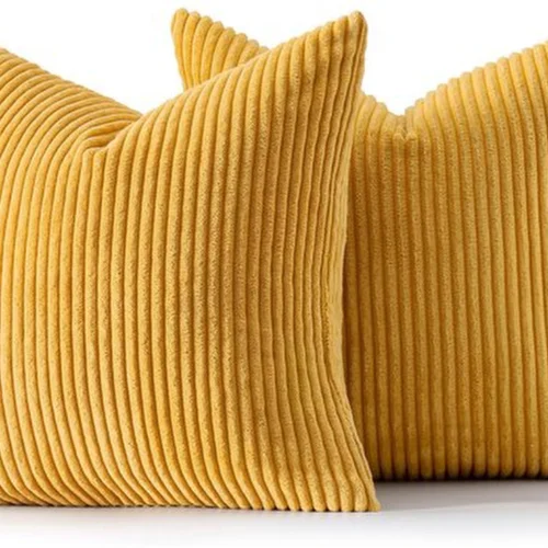 P-87213233255580-20260406112700.webp Unyqoos® Set van twee zachte kussenslopen in gembergeel corduroy voor huisdecoratie