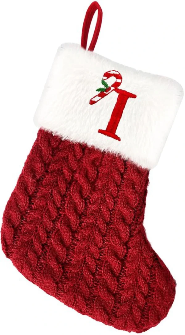 Unyqoos® Gepersonaliseerde kerstsok met alfabet letters voor unieke kerstdecoratie
