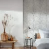 Unyqoos® Hoogwaardig vliesbehang met glanzend boommotief en metallic uitstraling
