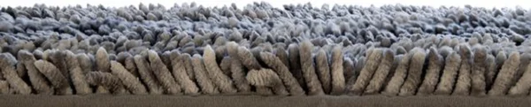 P-87213236132117-20260405135143.webp Unyqoos® Zachte en elegante badmat in zilvergrijs voor moderne badkamerstijl
