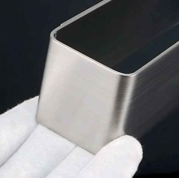 Unyqoos® Zelfklevende handdoekhouder van roestvrij staal zonder boren voor badkamer en keuken