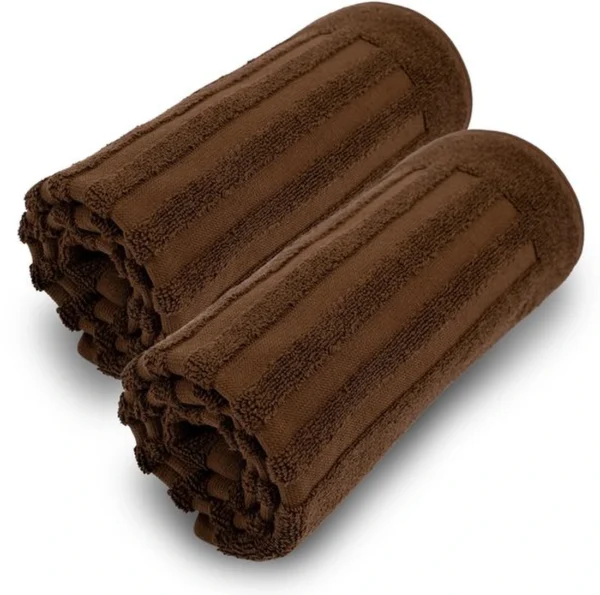 Unyqoos® Set van Twee Luxe Katoenen Douchematten voor Comfort en Veiligheid in de Badkamer