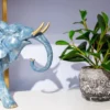 Unyqoos® Decoratieve groene plant in stevige pot voor binnen en overdekte buitenruimtes