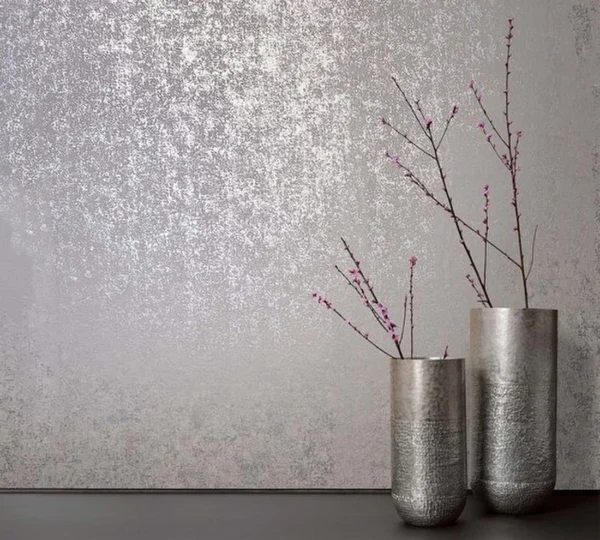 Unyqoos® Modern grijs zilver vliesbehang met metallic afwerking voor elke kamer