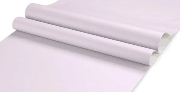 Unyqoos® Folie voor meubels in zachte lila tint met zelfklevende functie voor veelzijdig gebruik