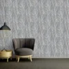 Unyqoos® Vliesbehang met bosmotief en metallic accenten voor een moderne uitstraling