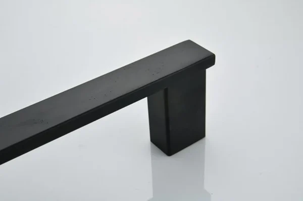 P-87213580031171-20260405183220.webp Unyqoos® Stijlvolle zwarte handdoekstang van 40 cm voor badkamer en toilet