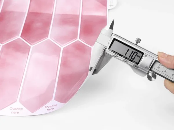 P-87213581362597-20260405114342.webp Unyqoos® Roze zelfklevende tegelstickers voor keuken en badkamer in 3D-look