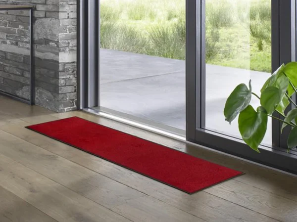Unyqoos® Wasbare rode deurmat voor binnen en buiten gebruik van 35 x 120 cm